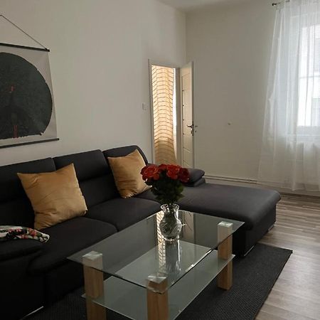 Lovely Flat In The City Center Pozsony Kültér fotó