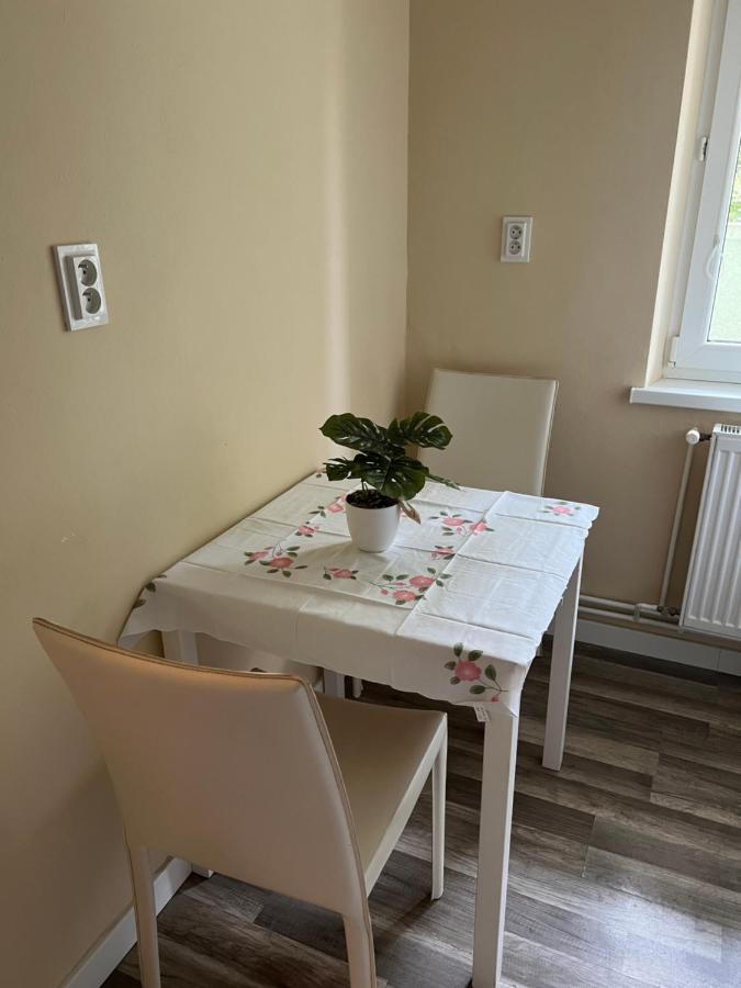 Lovely Flat In The City Center Pozsony Kültér fotó